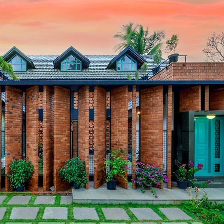 Tentgram Brickhouse Kozhikode Bagian luar foto