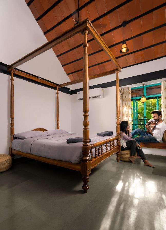 Tentgram Brickhouse Kozhikode Bagian luar foto