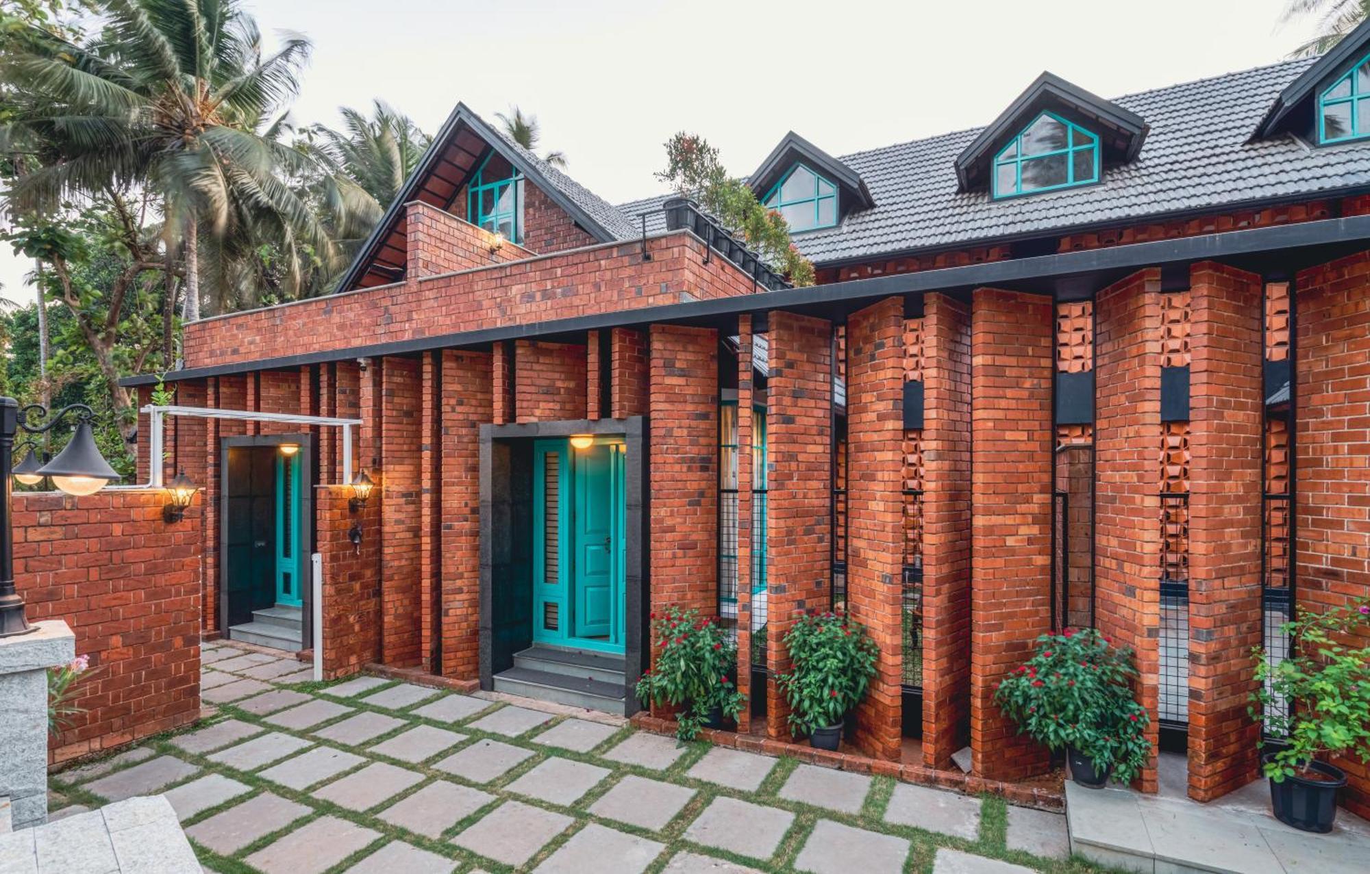 Tentgram Brickhouse Kozhikode Bagian luar foto